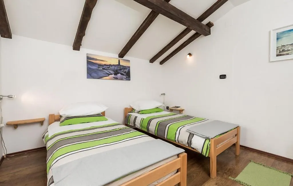 Apartment Filipovic Buzdohanj 0*,  Croazia